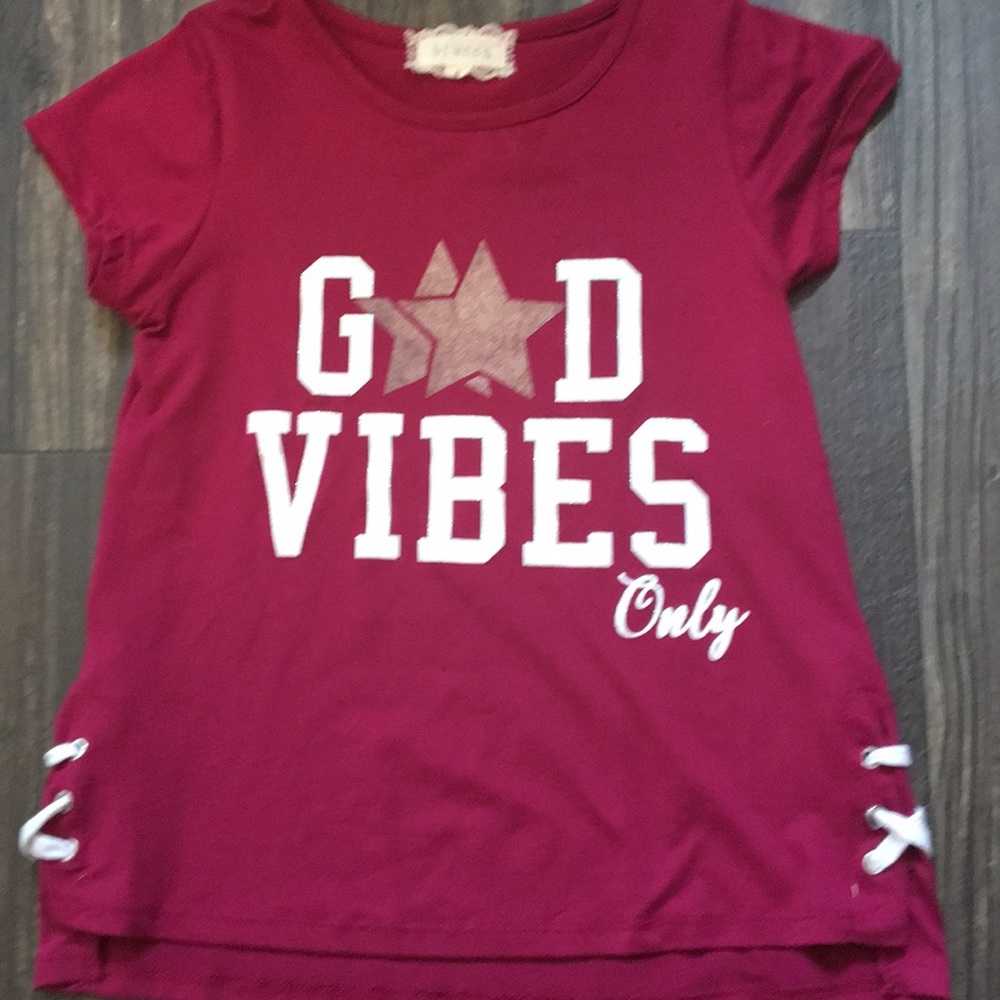 Girls Short Sleeve T Size 8